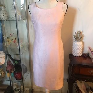 MAGGY LONDON -soft pink dress💗💗💗🌸
